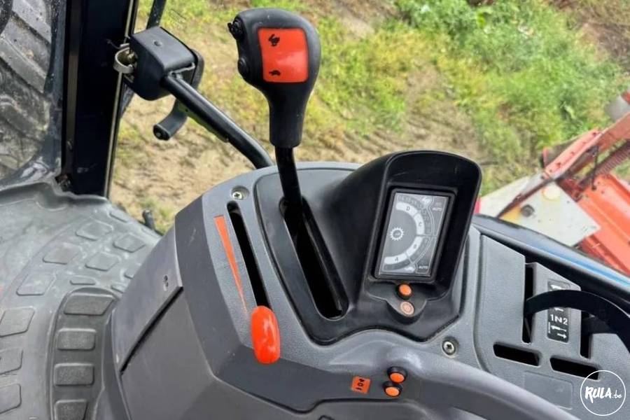 New Holland TS115A 