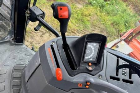 New Holland TS115A 