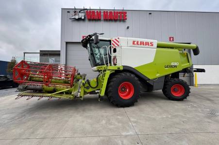 Claas Lexion 630 