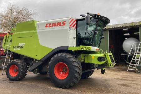 Claas Lexion 630 