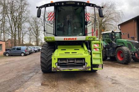 Claas Lexion 630 