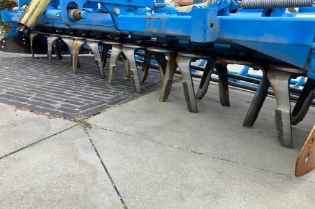 Lemken Zirkon 8/300 Lemken Zirkon 8/300