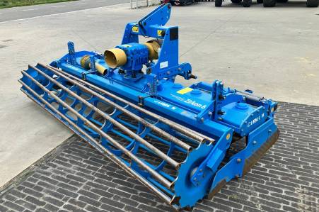 Lemken Zirkon 8/300 Lemken Zirkon 8/300