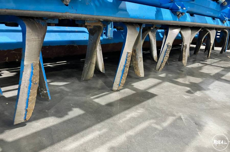 Lemken Saphir 8/300 DS 125 + Zirkon 12/300  Lemken Saphir 8/300 DS 125 + Zirkon 12/300