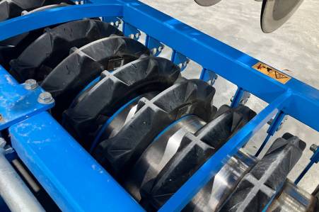 Lemken Saphir 8/300 DS 125 + Zirkon 12/300  Lemken Saphir 8/300 DS 125 + Zirkon 12/300
