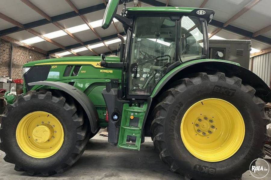 John Deere 6R185  John Deere 6R185