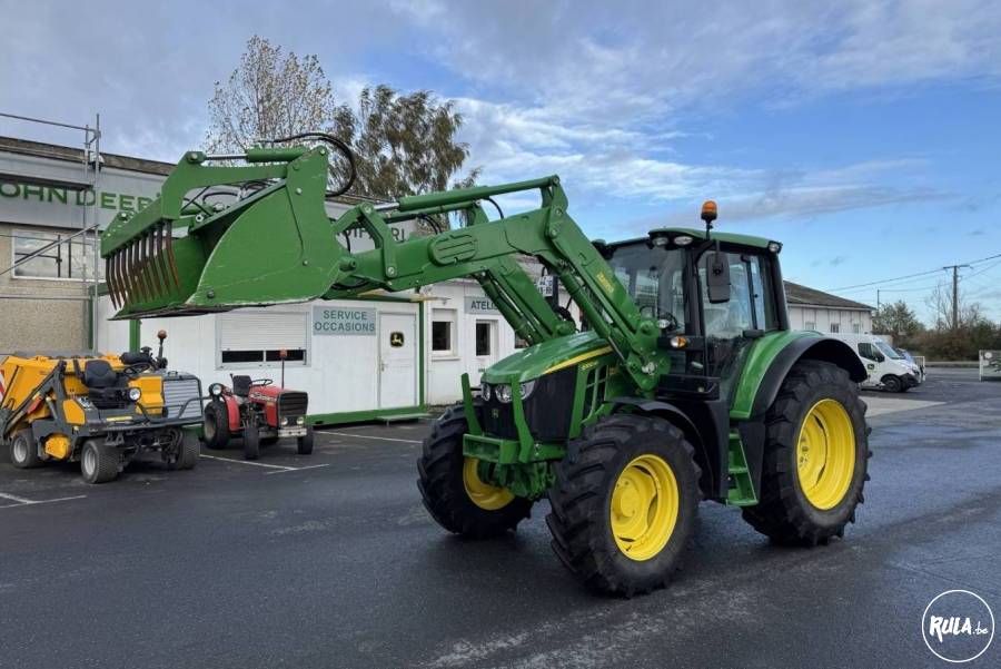 John Deere 6100M John Deere 6100M