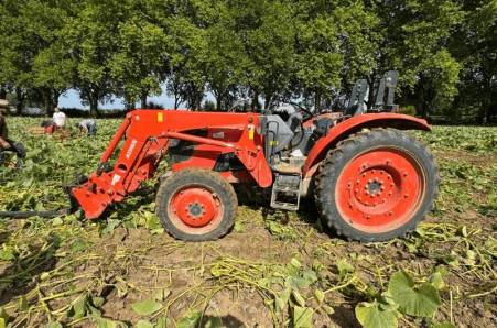 Kubota, M4072