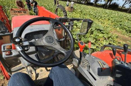 Kubota, M4072