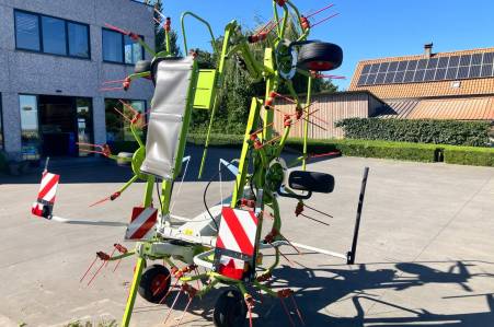 Claas Volto 700 