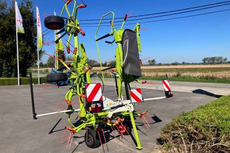 Claas Volto 700 