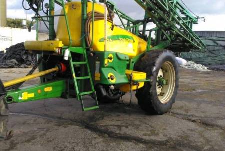 John Deere JD 724 