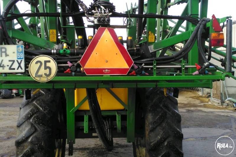 John Deere JD 724 