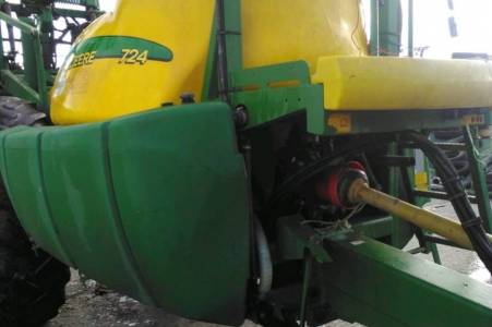 John Deere JD 724 