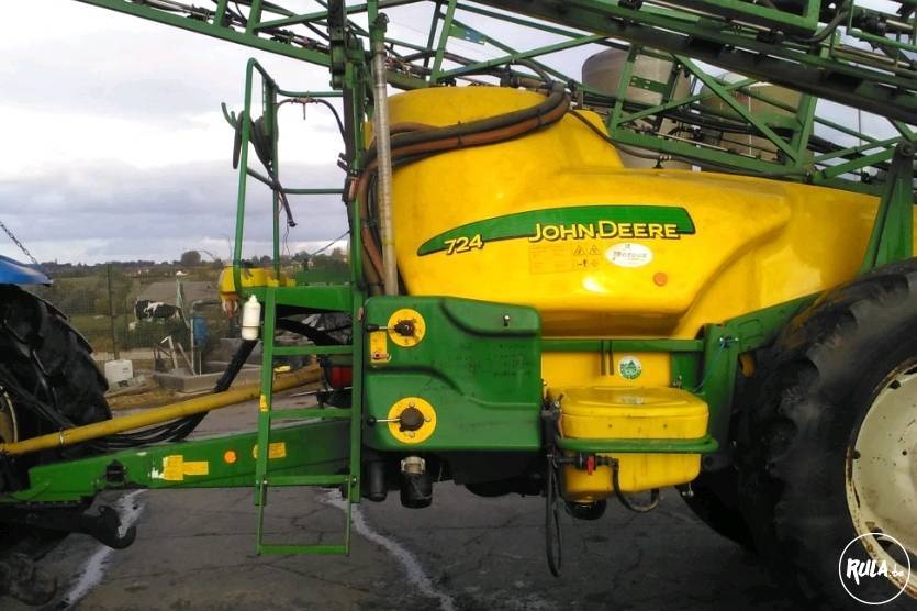 John Deere JD 724 