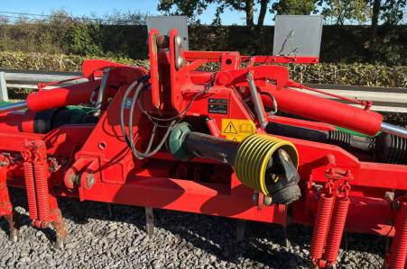Kuhn HR6004 