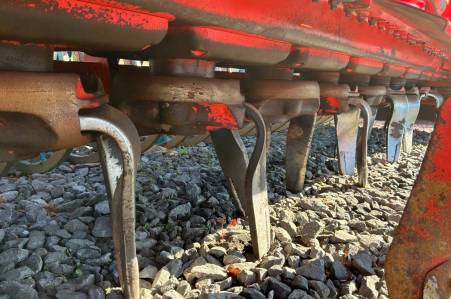 Kuhn HR6004 