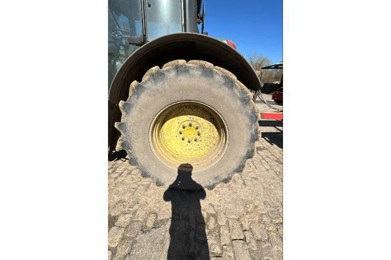 John Deere, 6135M John Deere, 6135M