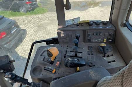 John Deere, 6135M John Deere, 6135M