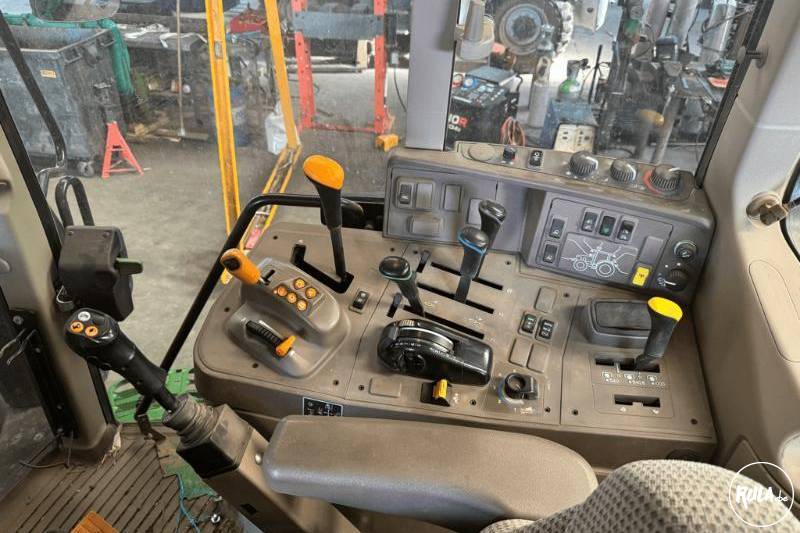 John Deere, 6130M