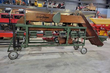 Compas pootgoedsorteerde