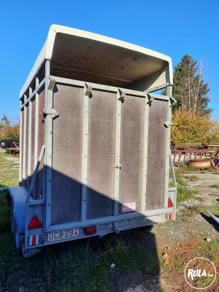 Bétaillère pour voiture - capacité 2 bovins adulte Bétaillère pour voiture - capacité 2 bovins adulte