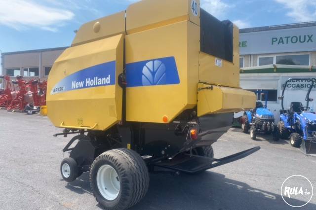 New Holland, BR 750