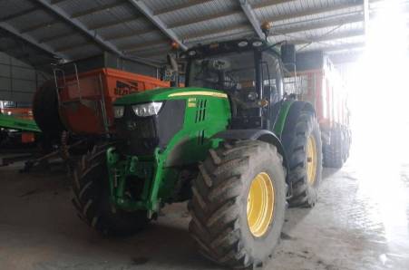 John Deere, 6210R