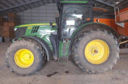 John Deere, 6210R