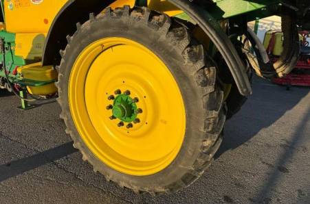 John Deere, M740