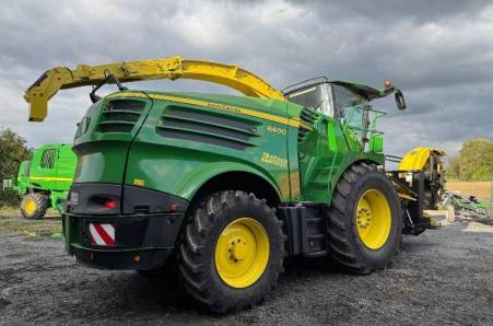 John Deere, 8400