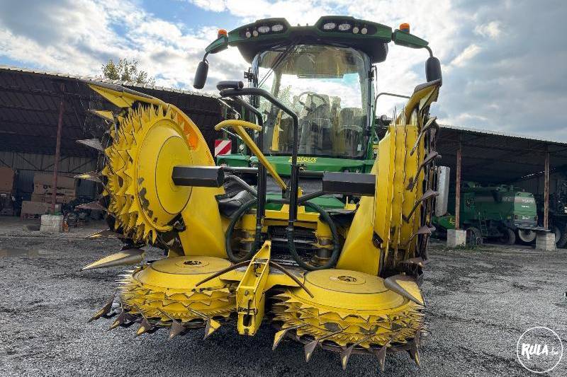 John Deere, 8400