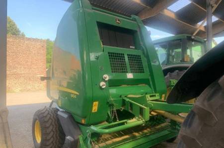 John Deere, 864