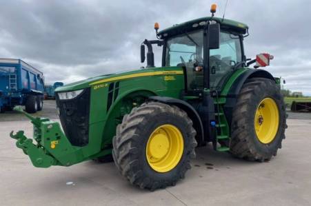 John Deere, 8370R