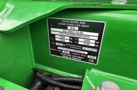 John Deere, C441R