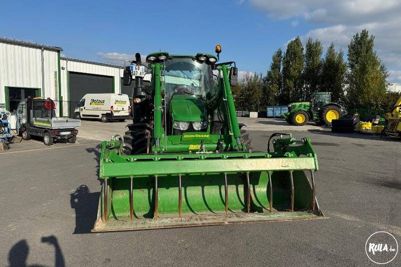 John Deere, 6120M