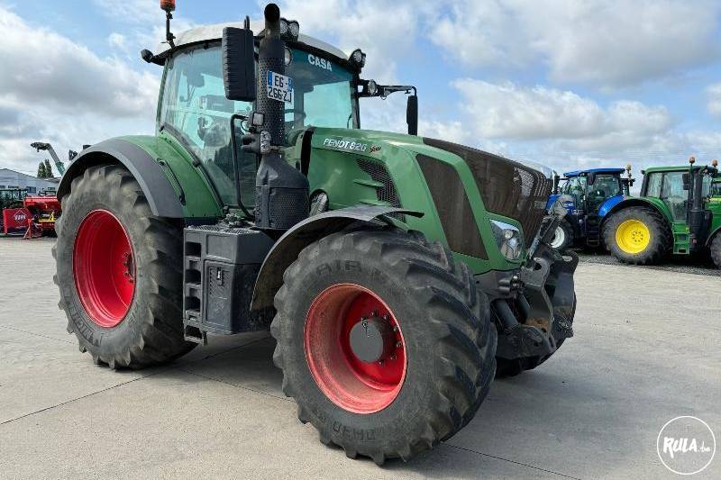 Fendt, 826 VARIO