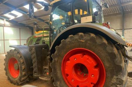 Fendt, 720 PROFI PLUS