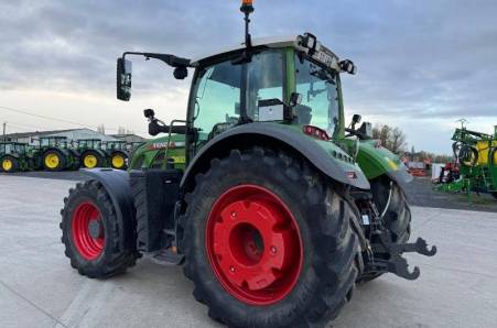 Fendt, 724 PROFI PLUS