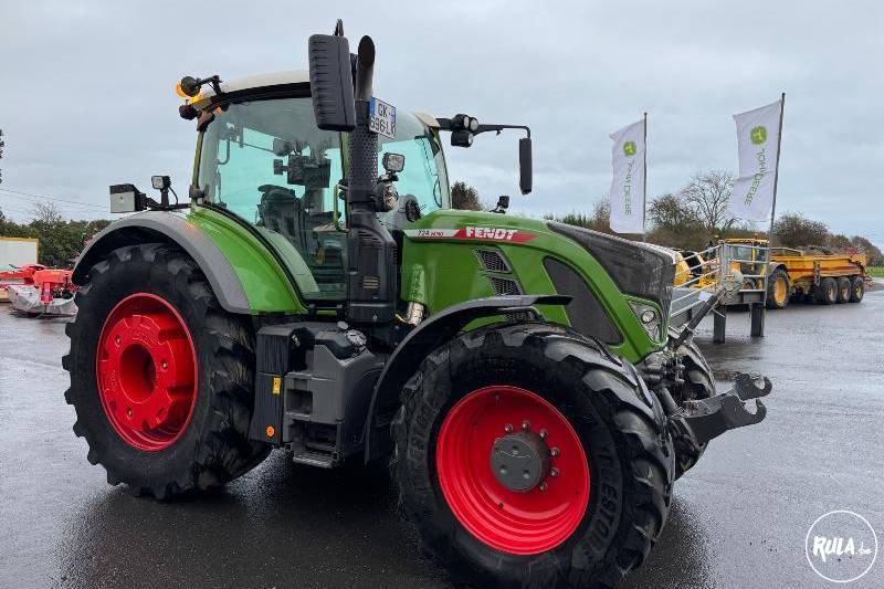 Fendt, 724 PROFI PLUS