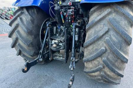 New Holland, T7.270 AC