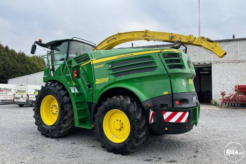John Deere, 8400