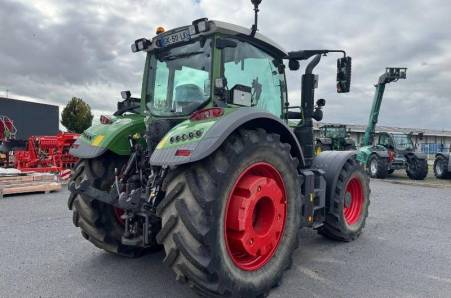 Fendt, 724 PROFI PLUS