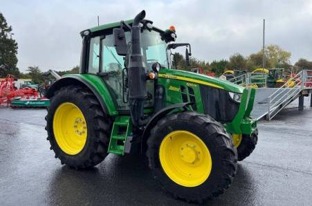 John Deere, 6120M