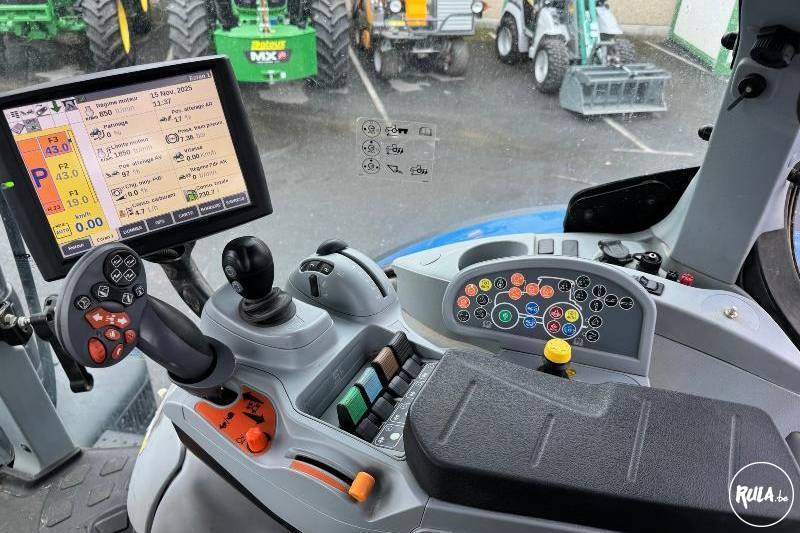 New Holland, T7.270 AC