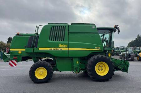 John Deere, T560