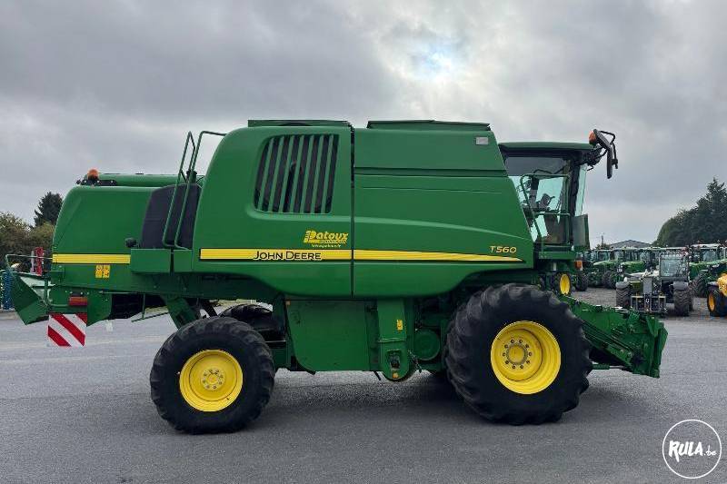 John Deere, T560