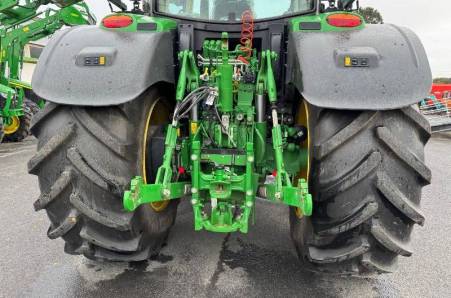 John Deere, 6R215 John Deere, 6R215