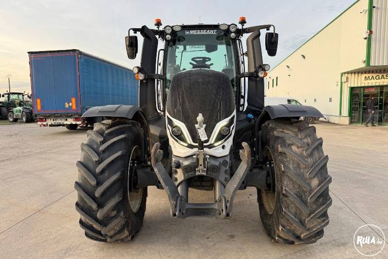 Valtra, T175