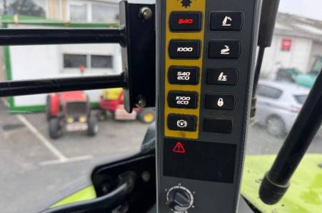 Claas, ARION 640 CIS